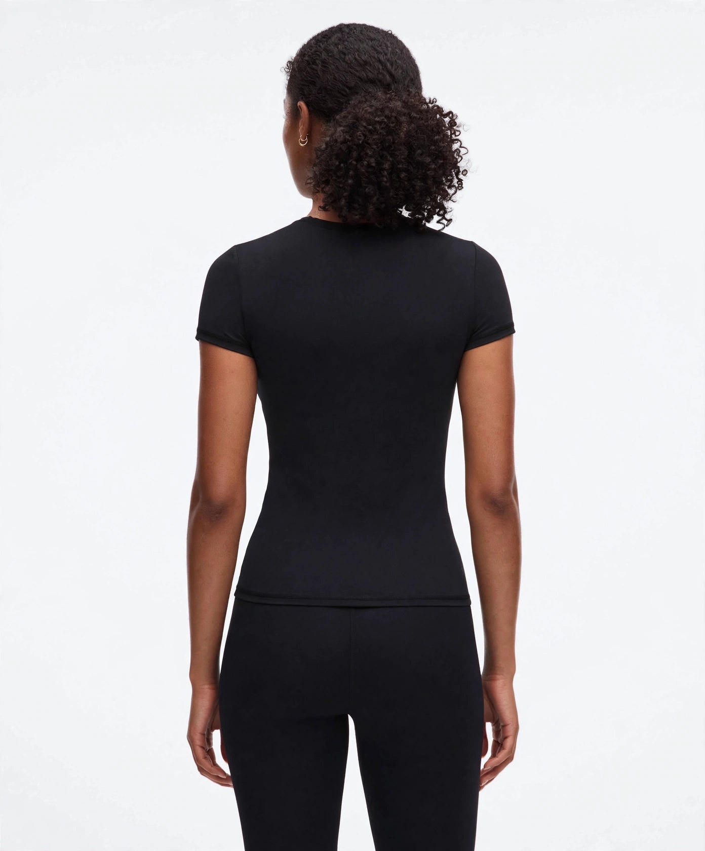 Onyx Balanced Tee (Shaping EFFECT)