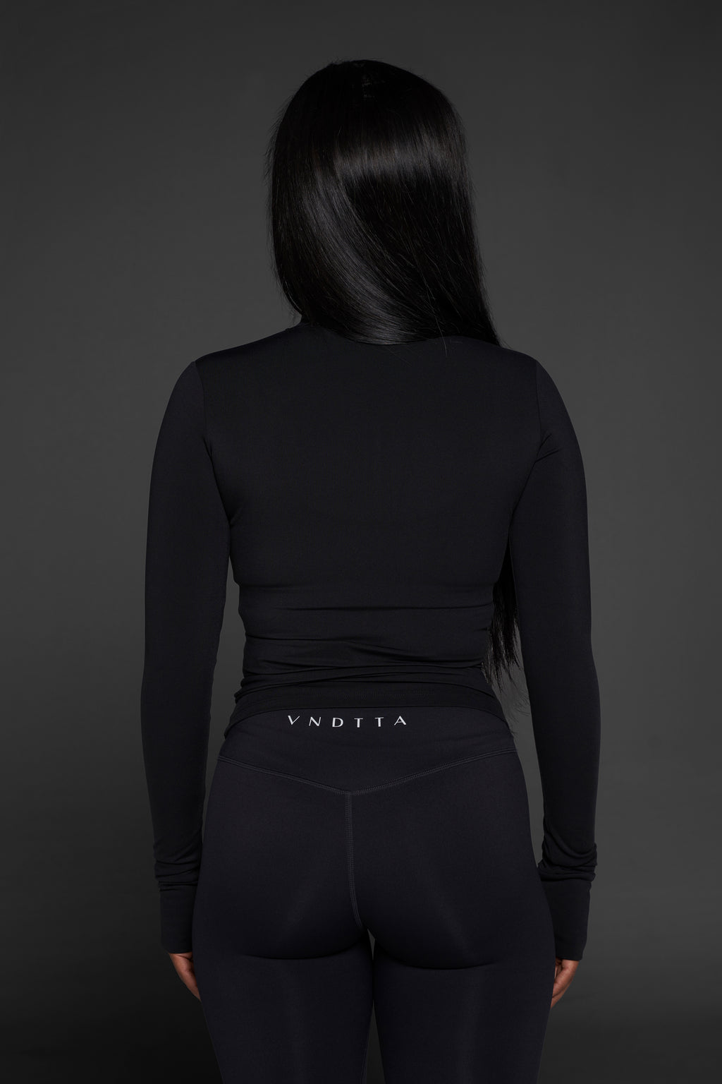 V JET BLACK LONG SLEEVE (Limited Edition)